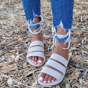 Grey Leather suede Sandals, handmade Sandals, Summer Shoes, Bridesmaid Gift, strappy leather sandals, Beach shoes, roman flats for women