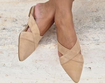 Handmade suede leather beige mules shoes, leather loafers, black slippers, suede leather moccasins, slip on flats, pointy mules, pvc sole
