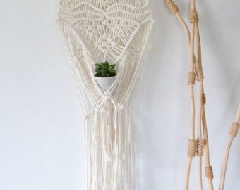 Plant hanger/hanger/macrame hanging plant