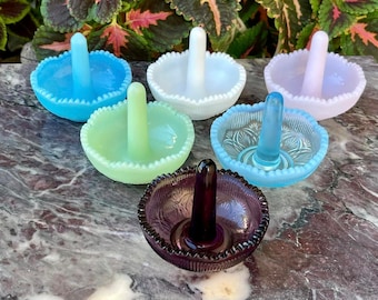 MOSSER GLASS - Jadeite Ring Holder: Choose a color!