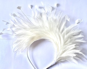 ivory bridal feather fascinator, white feather fascinator, off white wedding crown, ivory halo feather fascinator, white ivory halo crown