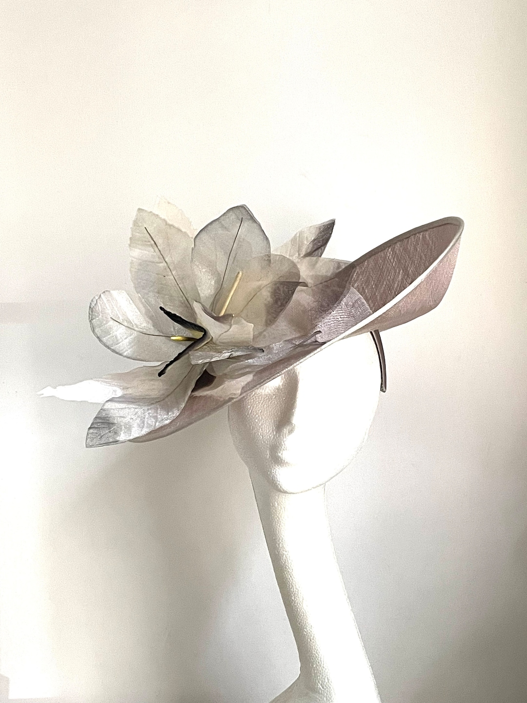 Silver Grey Saucer Disc Hat, Silver Fascinator Wedding Hat, Silver