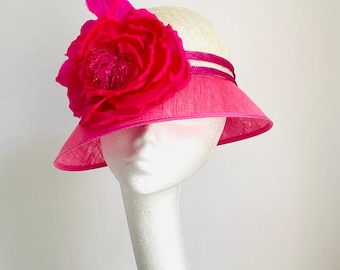 Cappello a disco rosa ciliegia, cappello da sposa, cappello fascinator rosa Royal Ascot, cappello rosa Kentucky Derby, cappello piattino rosa fucsia, cappello fascinator ciliegia