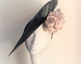 large black saucer disc hat, black mother of the bride hat, black fascinator, large black wedding hat, Kentucky Derby hat, Royal Ascot hat