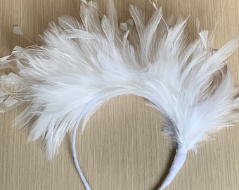 white feather bridal fascinator, white feather fascinator wedding, white Kentucky Derby fascinator, Royal Ascot fascinator, white halo crown