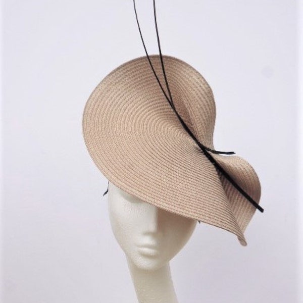 Natural beige saucer disc hat, Beige Kentucky Derby fascinator hat, straw fascinator Wedding, Royal Ascot race hat, mother of the bride hat
