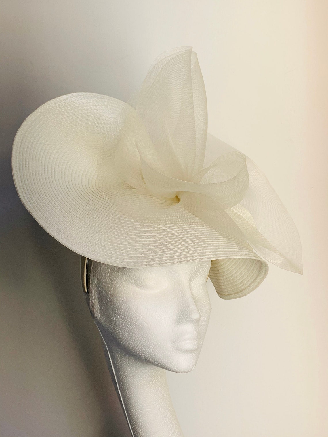 Cream megan d02 fascinator main image 1