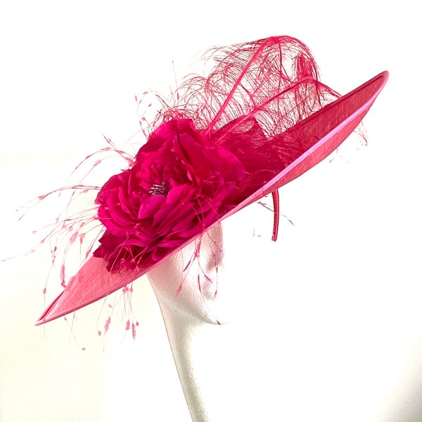 Chapeau de disque rose Cerise, chapeau de mariage, chapeau fascinateur Royal Ascot rose, chapeau rose Kentucky Derby, chapeau soucoupe rose fuchsia, chapeau fascinateur cerise