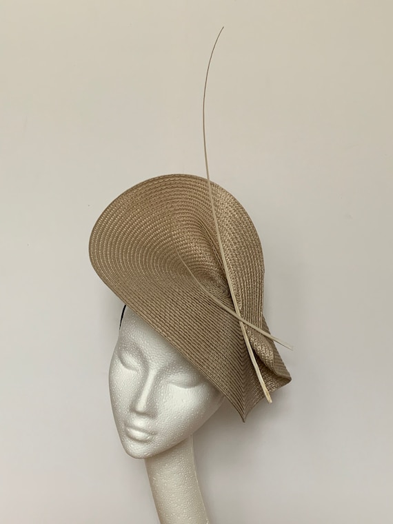 Beige Kentucky Derby Fascinator Hat, Beige Hat Fascinator  display picture 1