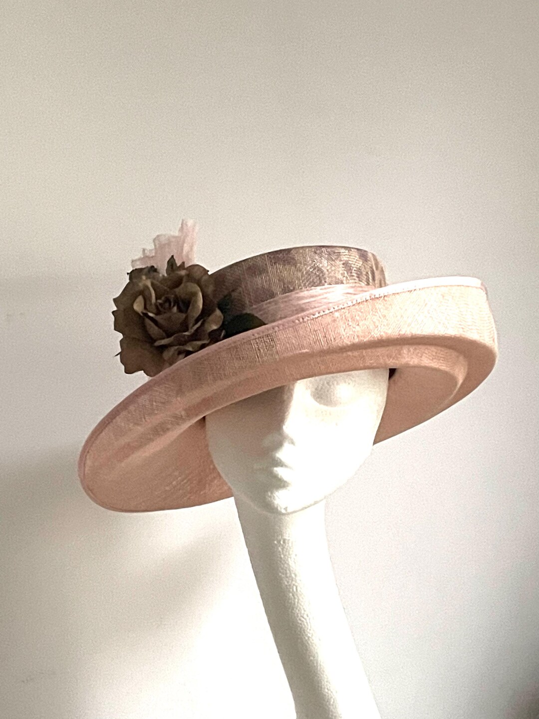 WIDE BRIM HALF HEAD HAT MODEL 650343 IN LIGHT PINK PLEATED SATIN