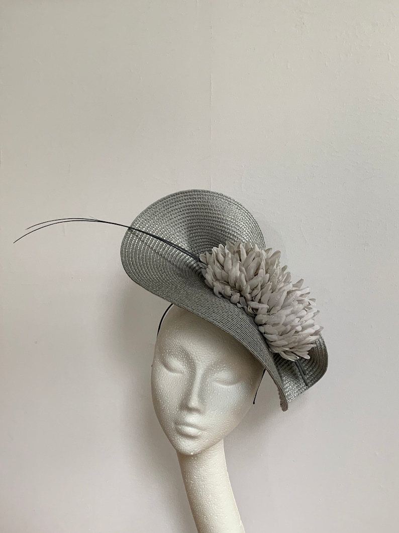 pale grey fascinator NEW hat wedding 