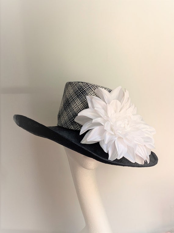 White and Black Royal Ascot Hat Black 