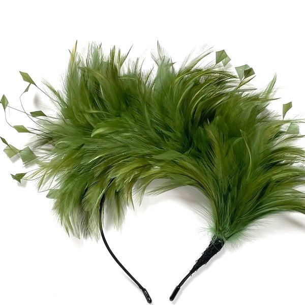 green feather fascinator, forest green feather fascinator wedding, green Kentucky Derby fascinator, Royal Ascot fascinator, green halo crown