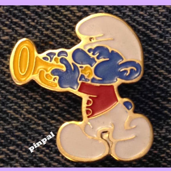 Smurf Brooch Pin by Peyo ~ Playing Horn ~ Vintage 1980