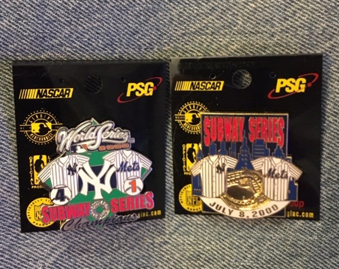 New York Yankees & Mets Pins ~ Lot of 2 ~ MLB ~ Subway Series ~ 2000