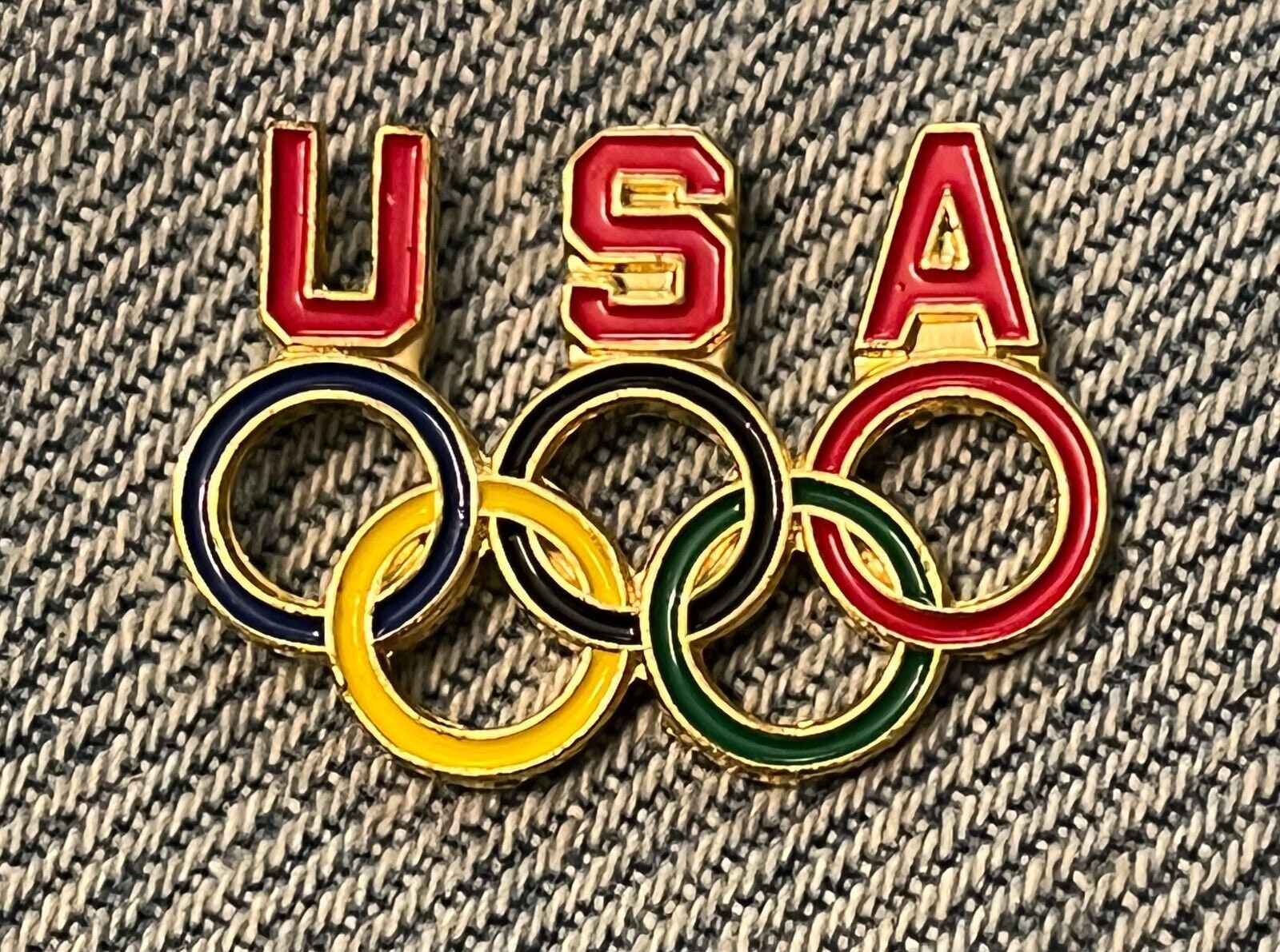 オリンピック　チームUSA ピンバッジ 非売品 東京オリンピック2020 アメリカ代表 ピンバッジ ￼Team