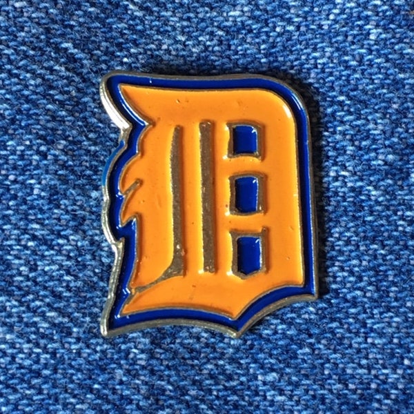 Detroit Tigers Lapel Pin ~ MLB ~ Baseball ~ "D" Logo cut-out