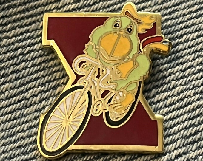 Cycling Lapel Pin ~ 1987 Pan Am Games at Indianapolis ~ Mascot Amigo the green parrot ~ Indianapolis