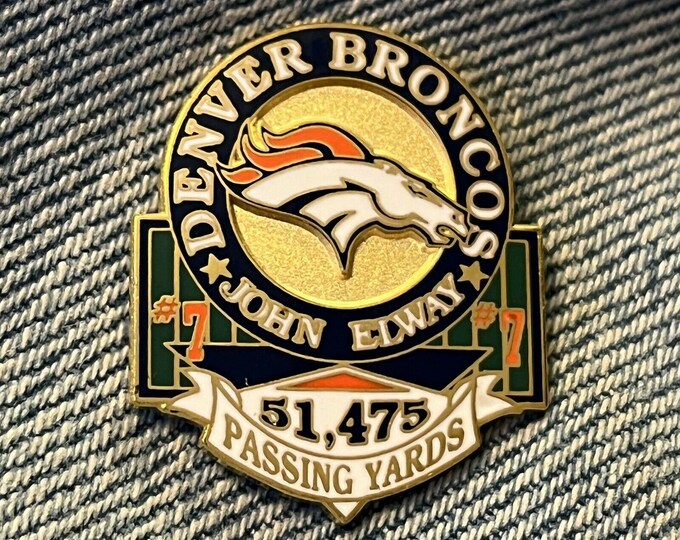 John Elway Pin ~ #7 ~ 51,475 Passing Yards ~ Denver Broncos ~ NFL ~ 1999 vintage