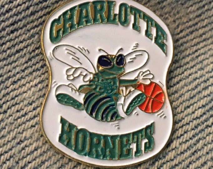 Charlotte Hornets Pin ~ NBA Basketball ~ 90's Vintage by C.P.&D.