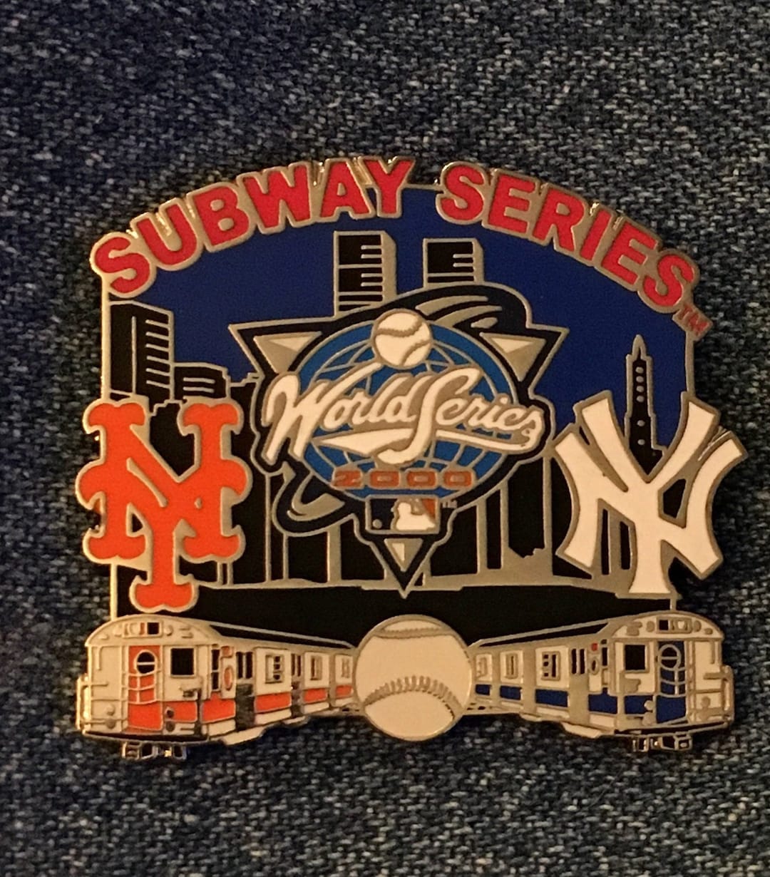 New York Yankees / Mets Pin MLB Subway Series Vintage -  Finland