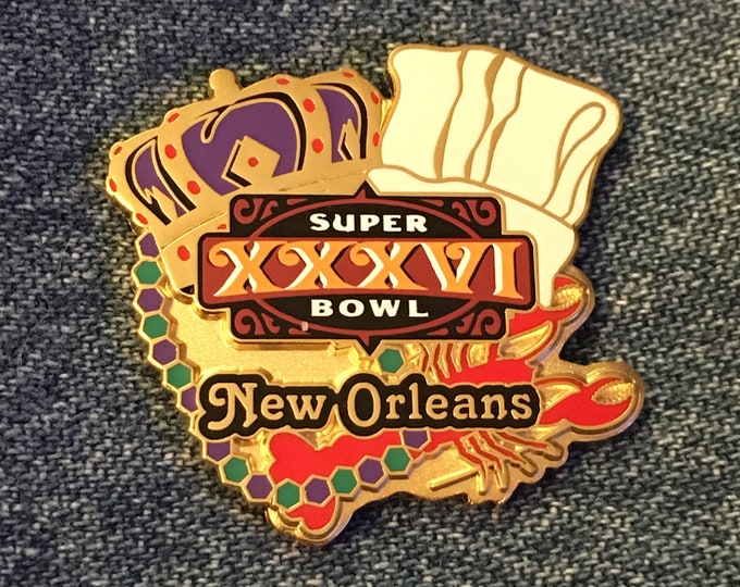 Super Bowl 36 Pin~XXXVI ~ New Orleans ~ Louisiana Superdome ~ New England Patriots ~ Saint Louis Rams