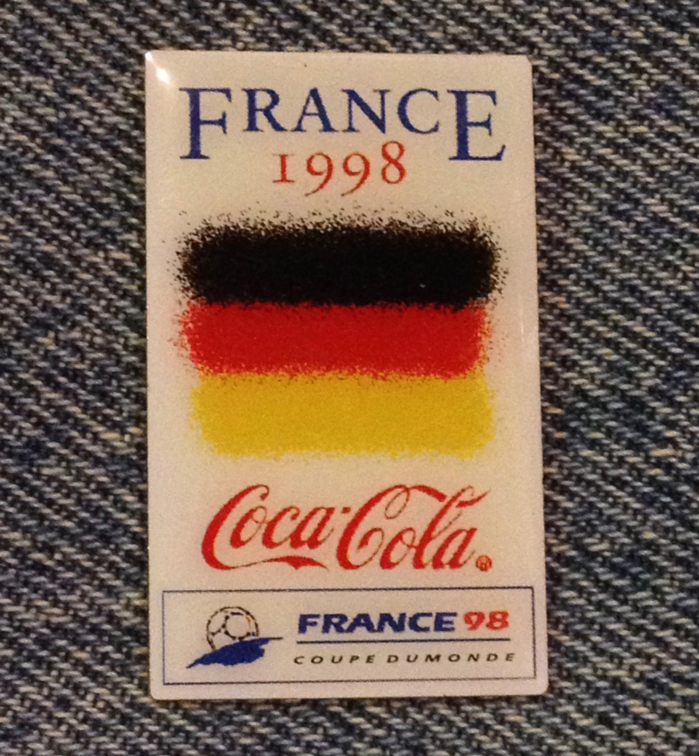 Lot of 10 World Cup Soccer ~ Football Pins ~ 1998 ~ Flag ~ Coca
