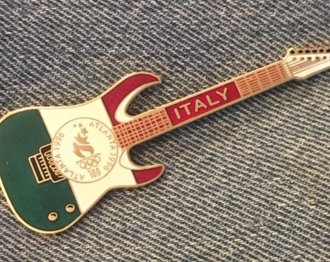 Atlanta 1996 Olympic Guitar Pin ~ Italy