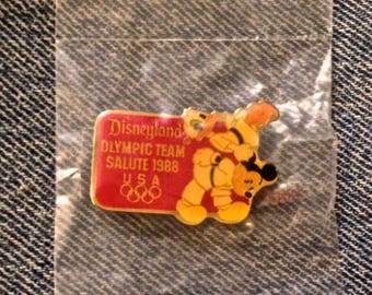 ディズニースタンプアート「Olympics」 Disney Mickey Mouse Barnyard Olympics Stamp Art & Envelope