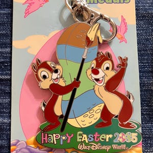 Disney Chip ‘n’ Dale Jumbo Happy Easter Vintage 2005 ~ LE Lanyard Medals~ Limited Edition of 1500 ~ Pin Trading~ Like New On Card ~ Sliding