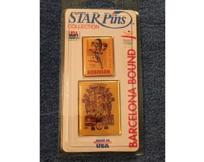 2 Pin Set ~ David Robinson with 1992 Olympic Dream Team ~ San Antonio Spurs ~ Star Collection