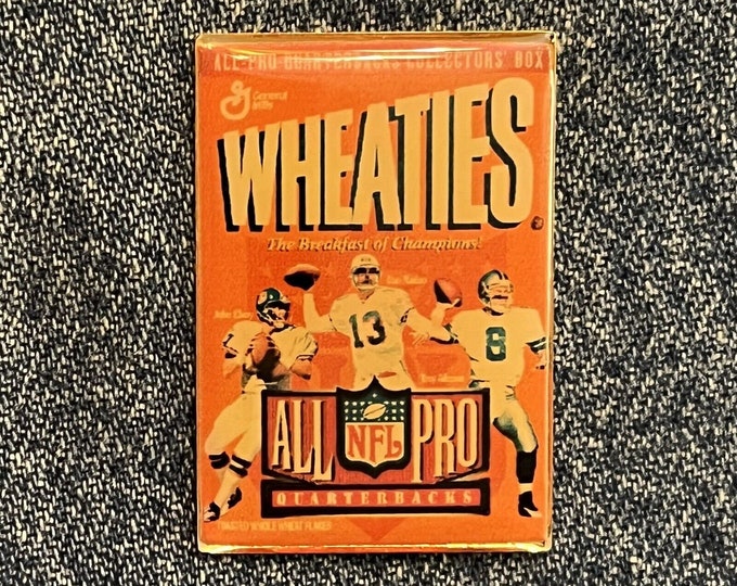 1999 NFL Wheaties Box Lapel Pin ~ Elway ~ Marino ~ Aikman ~ All Pro Quarterbacks