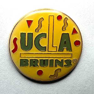 UCLA Bruins 1990&#39;s Vintage Pin ~ Round ~ Confetti ~ By Gift Creations ~ On Card ~ University of California