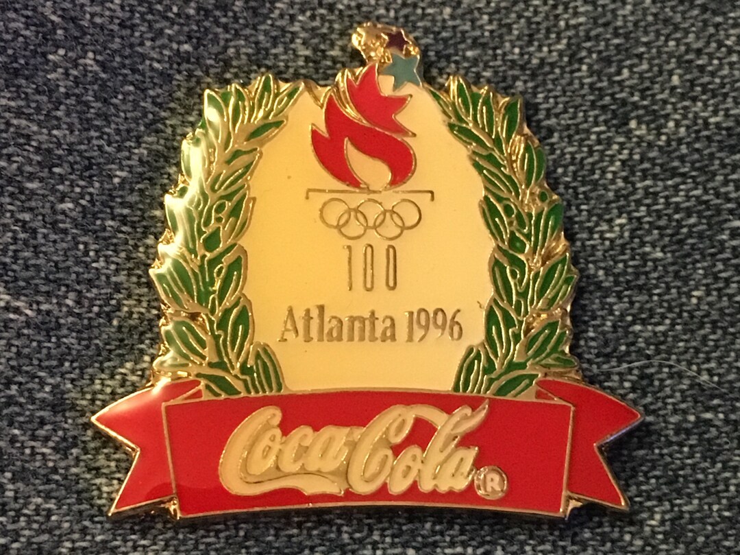 1996 Olympic Lapel Pin ~ Christmas Wreath ~ Sponsor ~ Coca Cola