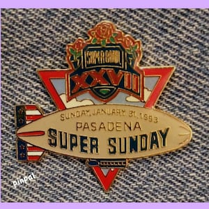 Super Bowl XXVII ~ Vintage 1993 Pin ~ Super Sunday ~ Blimp ~ Cowboys ~ Bills ~ Rose Bowl ~ NFL