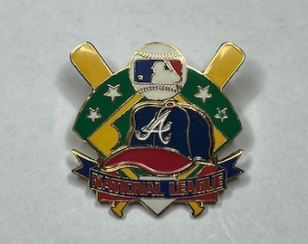 New York Yankees 1999 Champions World Series Vintage Pin ~ MLB