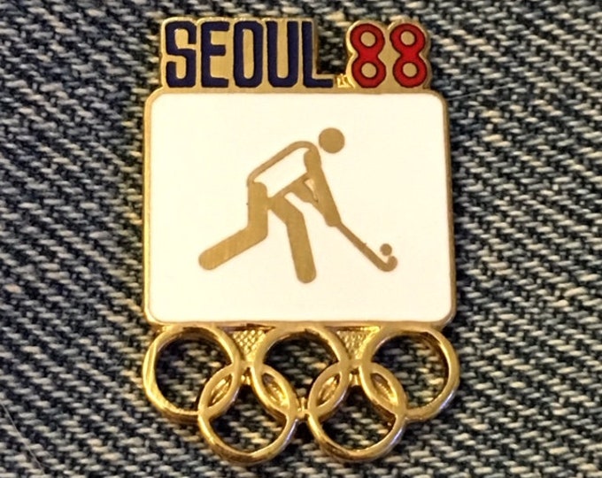 Field Hockey Olympic Pin ~ 1988 Summer Games ~ Seoul, Korea ~ Pictogram White