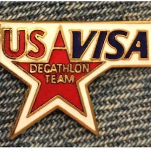 Decathlon Olympic Pin ~ USA Team ~ undated ~ Sponsor ~ VISA ~ 90's vintage