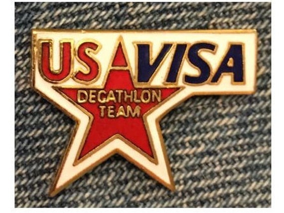 Decathlon Olympic Pin USA Team Undated Sponsor VISA 