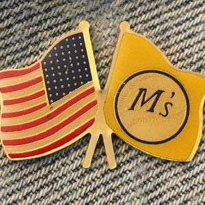 1991 Seattle Mariners Lapel Pin ~ American Flag ~ USA ~ Baseball ~ by CP&D