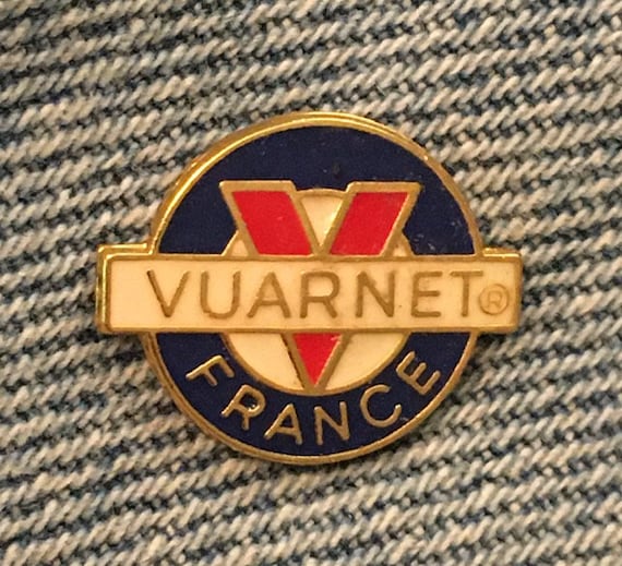 Vuarnet France Eye Wear Company Advertising Pin Sunglasses