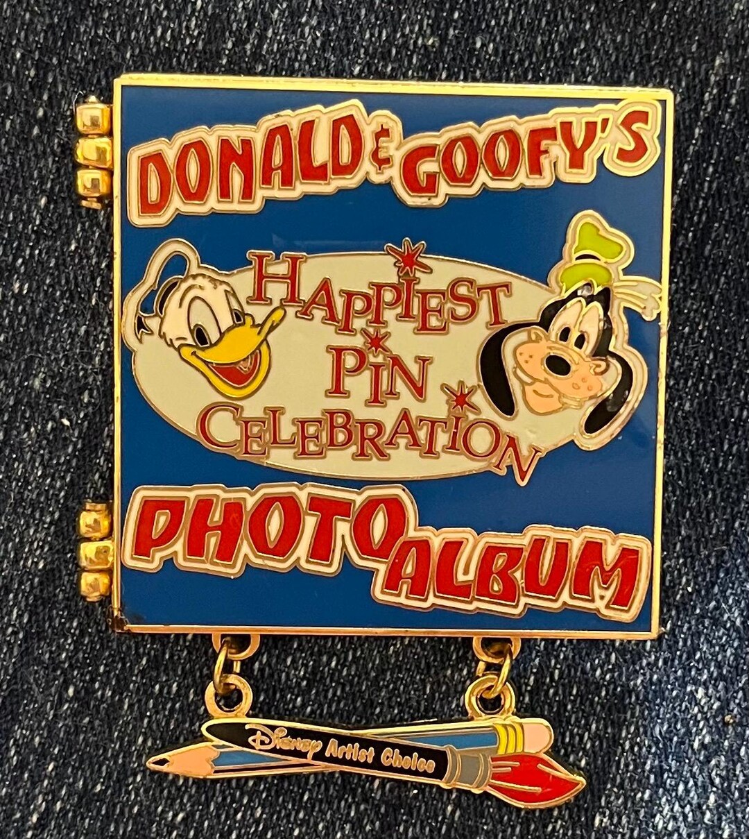 Disney Donald and Goofy AP Pin LE 1000 ~ Vintage 2005 ~ Dangle and