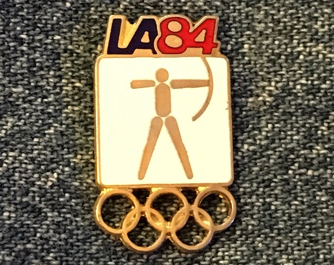Archery Olympic Pin ~ 1984 Los Angeles ~ LA ~ White ~ Pictogram ~ Cloisonné ~ small size version
