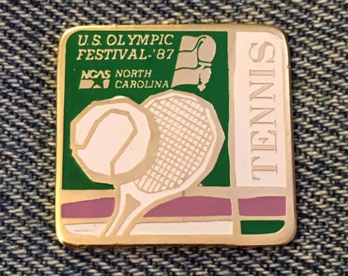 Tennis Pin Badge ~ 1987 U.S. Olympic Festival ~ NCAS ~ North Carolina