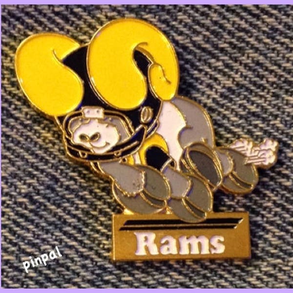 Los Angeles Rams ~ NFL ~ Huddles Pin ~ Football ~ Vintage anni '80 ~ Smalto