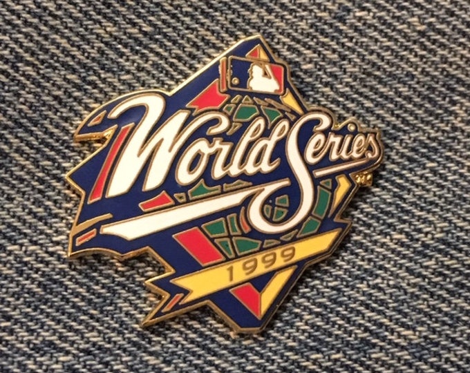 1999 World Series Pin ~ MLB ~ New York Yankees vs Atlanta Braves by Peter David