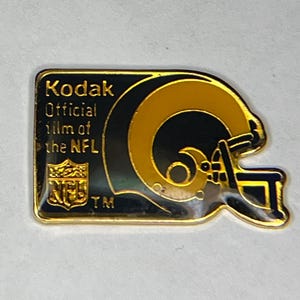 Los Angeles Rams Pin ~ NFL ~ Football ~ 80&#39;s vintage ~ Kodak Sponsor