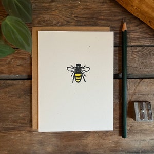 abeille heureuse de voeux Jeu de cartes de correspondance vierges faites main image 1