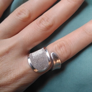 Vintage Sterling Silver Textured Ring