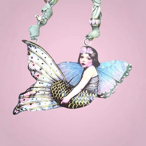 Whimsical  Mermaid Necklace-butterfly wings-resin jewelry-fairycore-mermaid-sirene